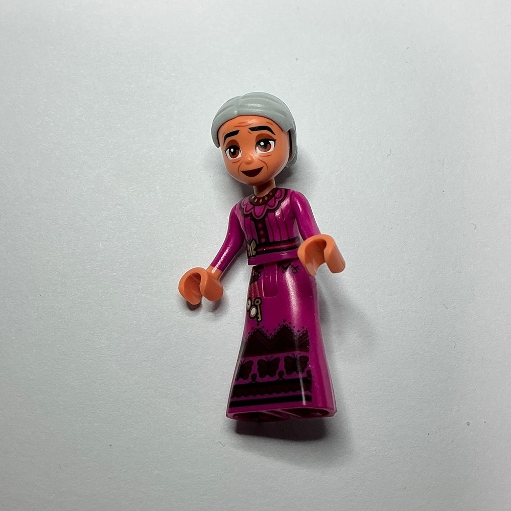 Lego Walt Disney Abuela Alma Madrigal